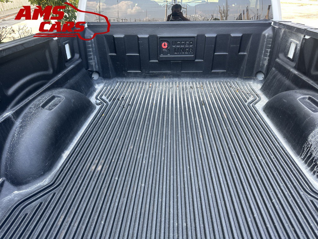 2017 Ford F-150 Image 36