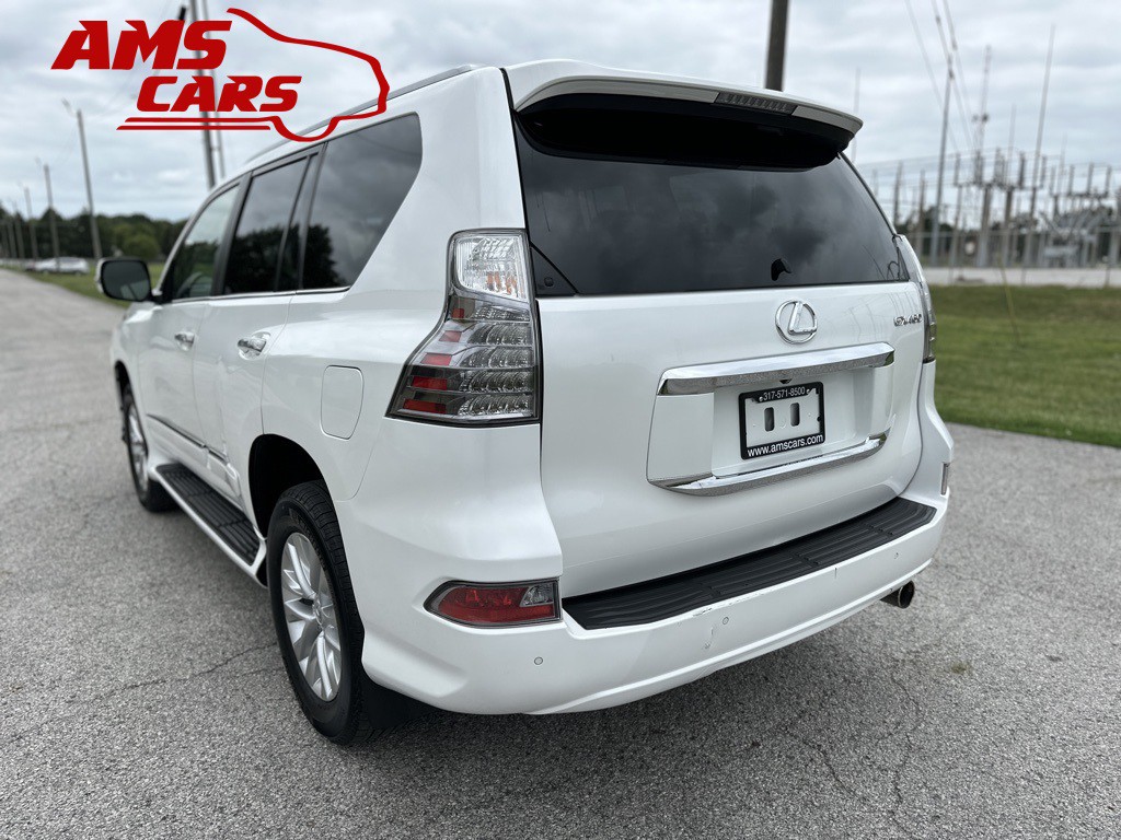 2016 Lexus GX Image 6