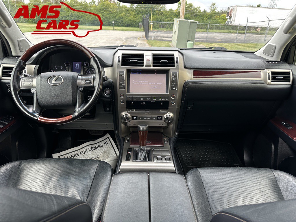 2016 Lexus GX Image 7