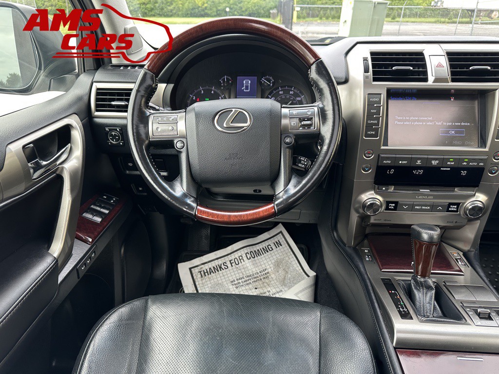 2016 Lexus GX Image 8