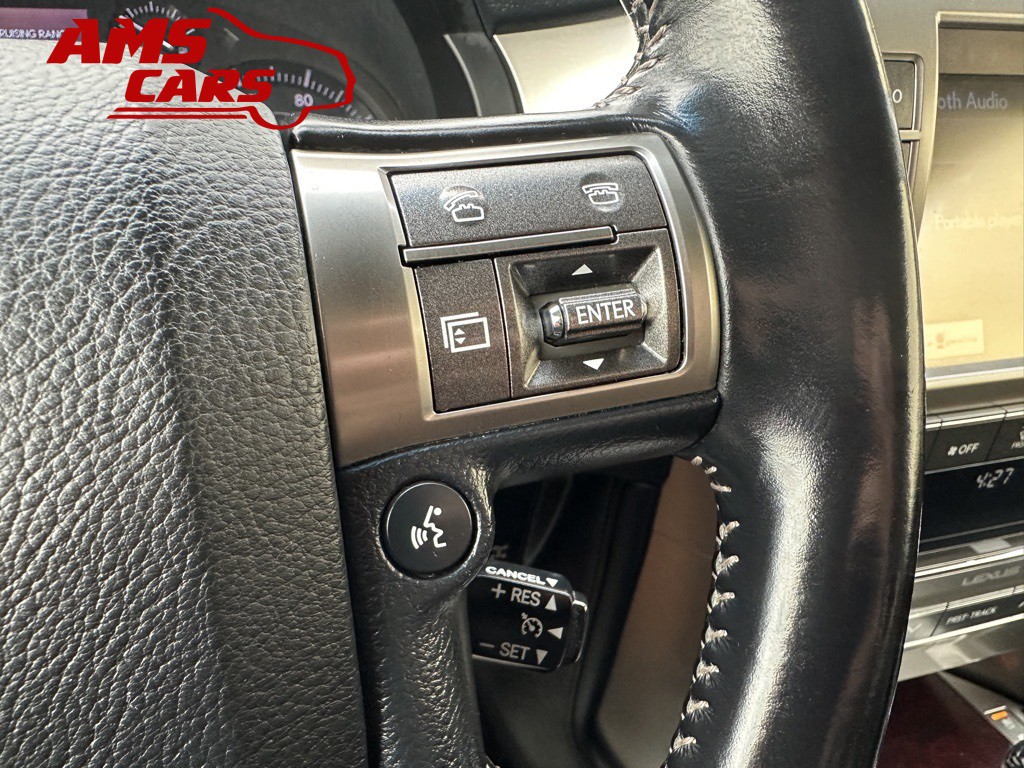 2016 Lexus GX Image 21