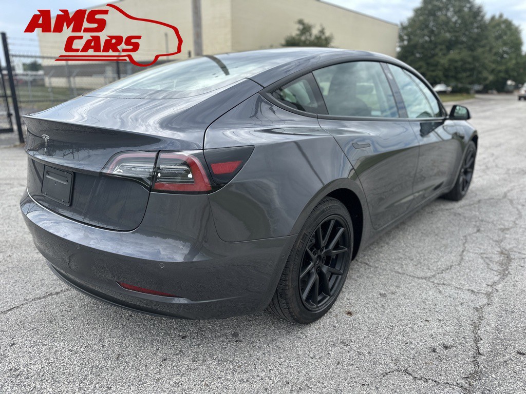 2021 Tesla Model 3 Image 4
