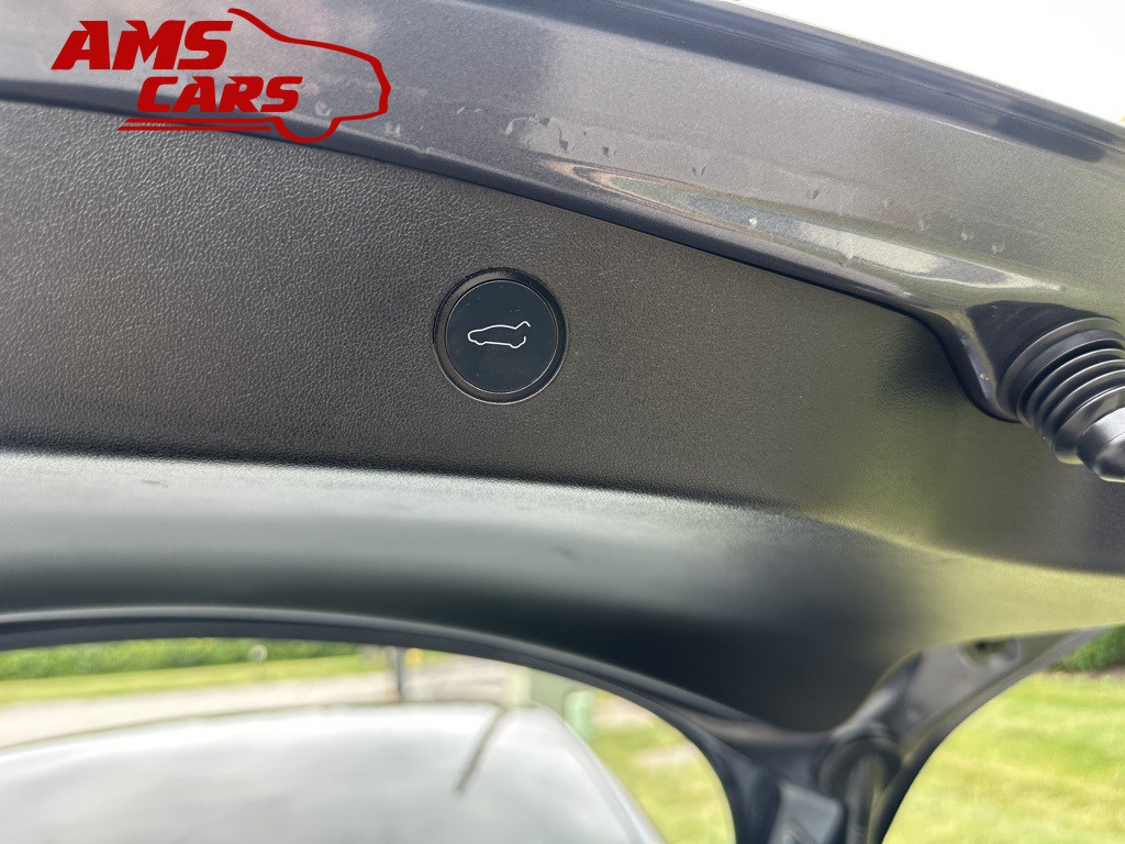 2021 Tesla Model 3 Image 44