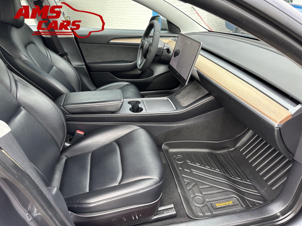 2021 Tesla Model 3 Image 18