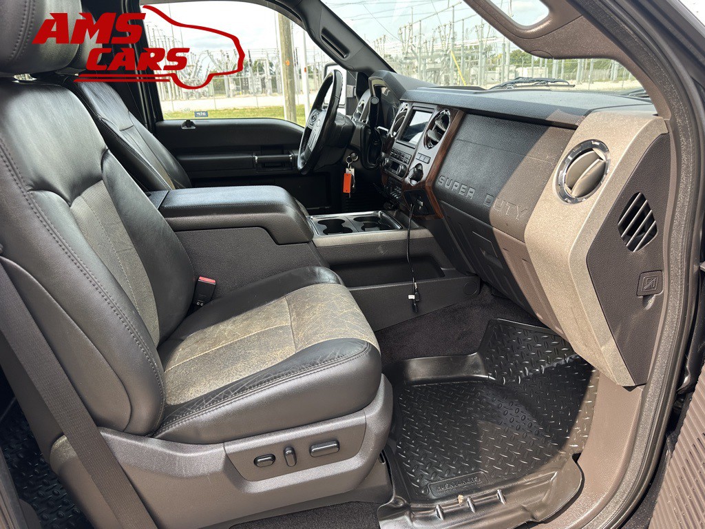 2011 Ford F-250 Image 18
