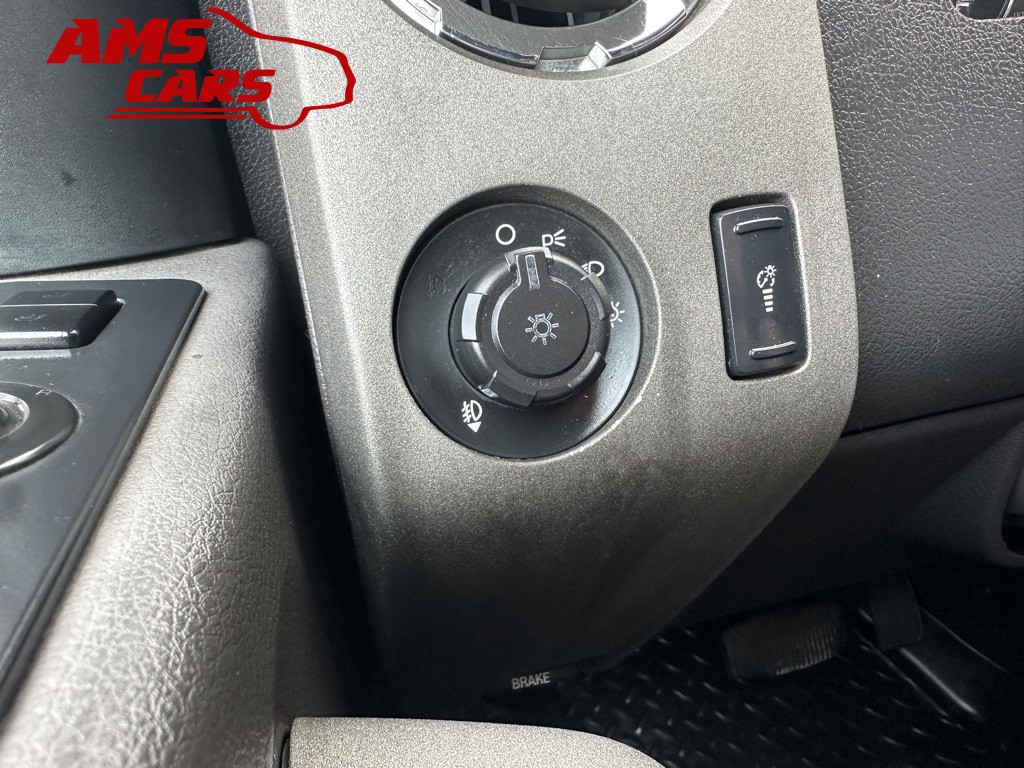 2011 Ford F-250 Image 24