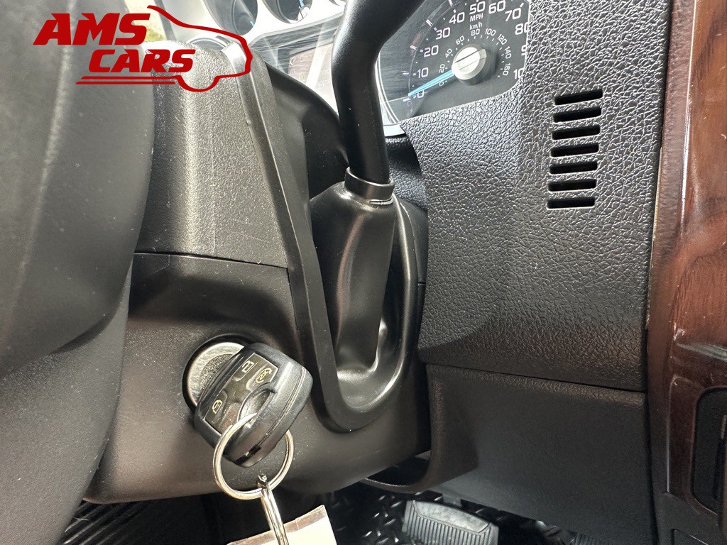 2011 Ford F-250 Image 25