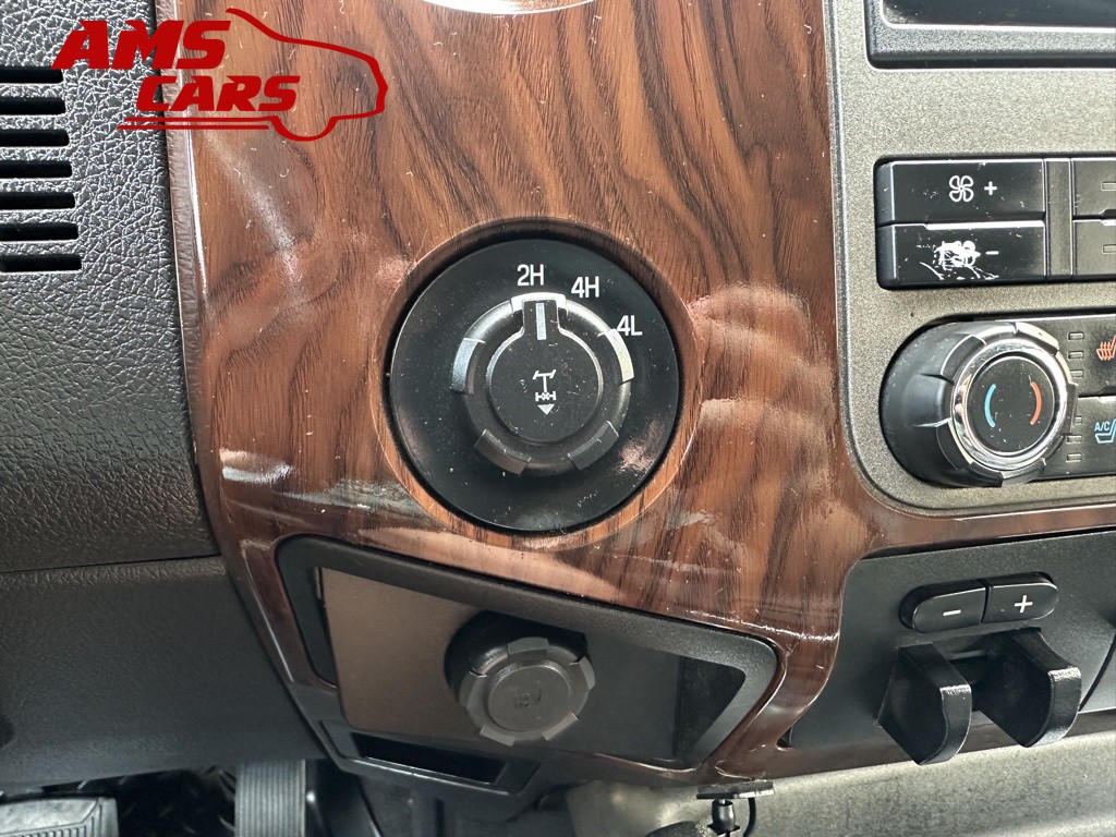 2011 Ford F-250 Image 26