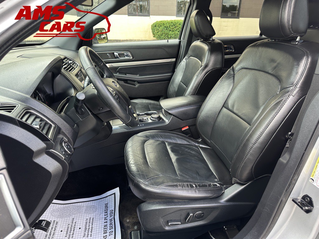 2018 Ford Explorer Image 11