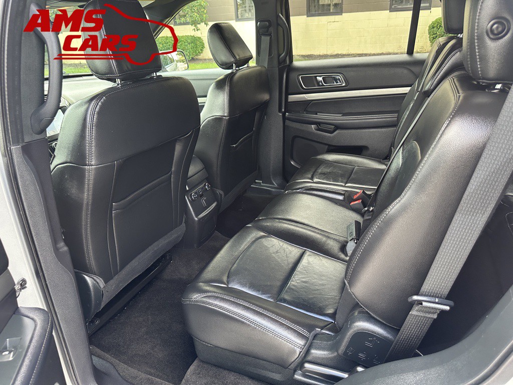 2018 Ford Explorer Image 12