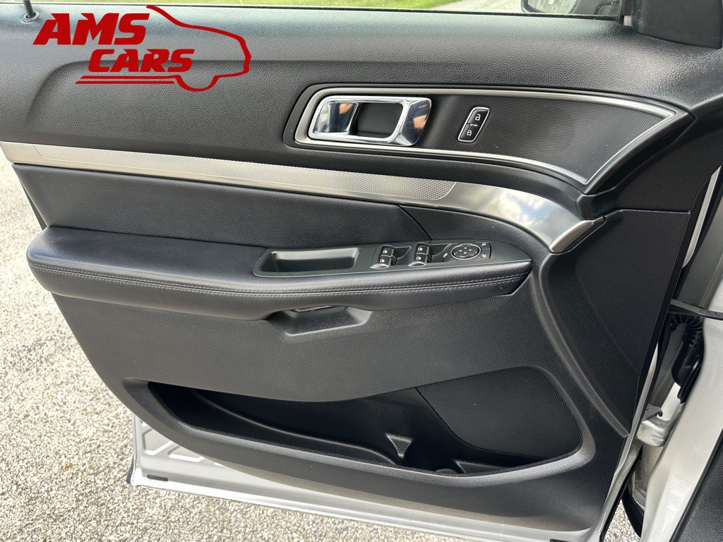 2018 Ford Explorer Image 54