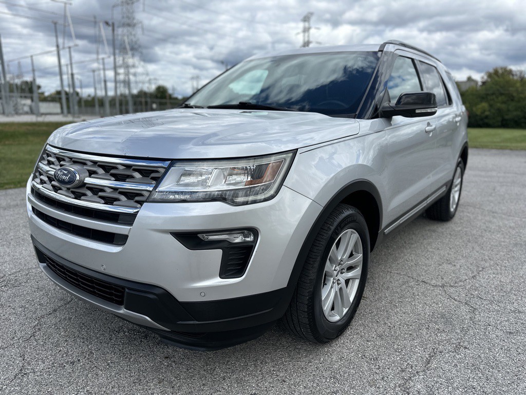2018 Ford Explorer Image 1