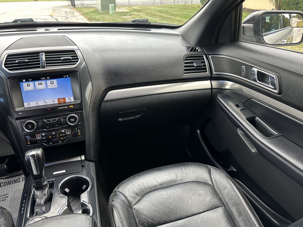 2018 Ford Explorer Image 9