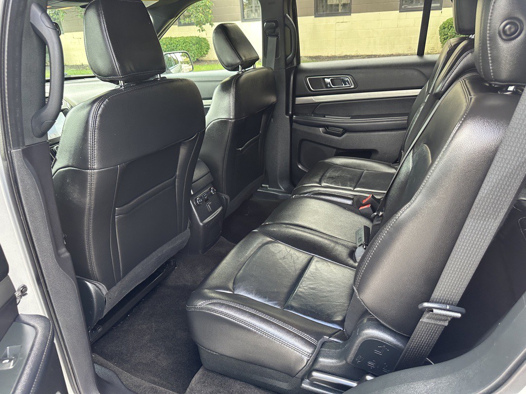 2018 Ford Explorer Image 12