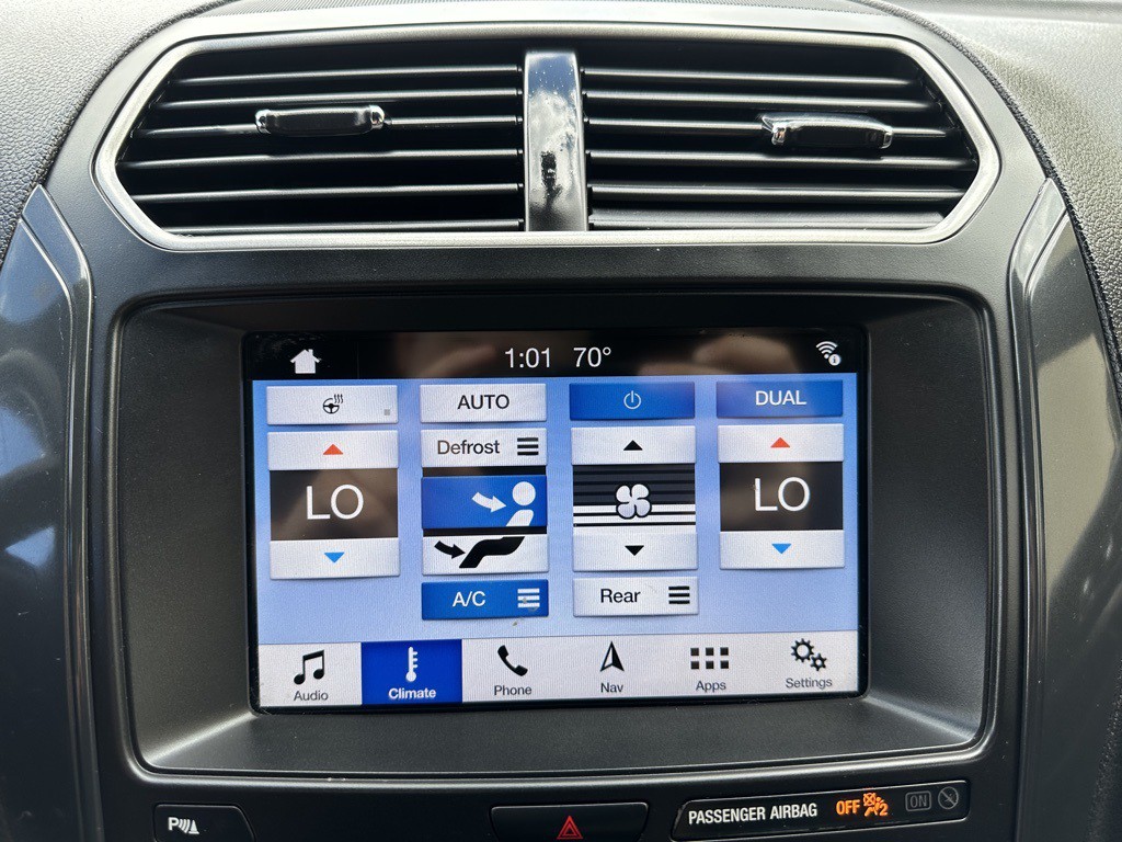 2018 Ford Explorer Image 44