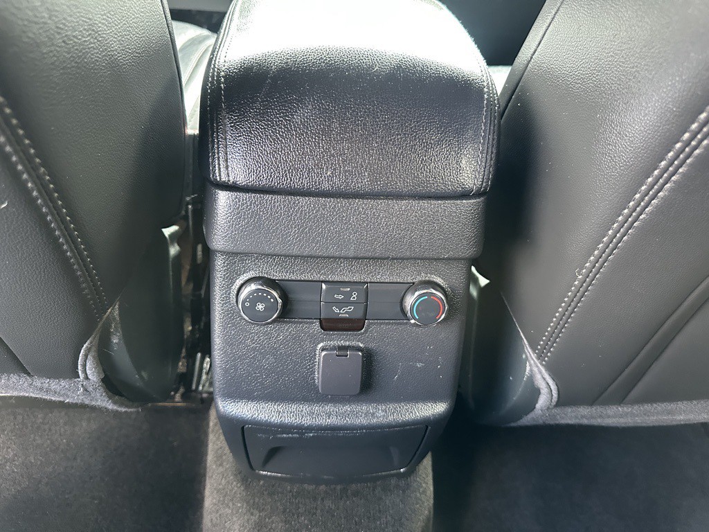 2018 Ford Explorer Image 55