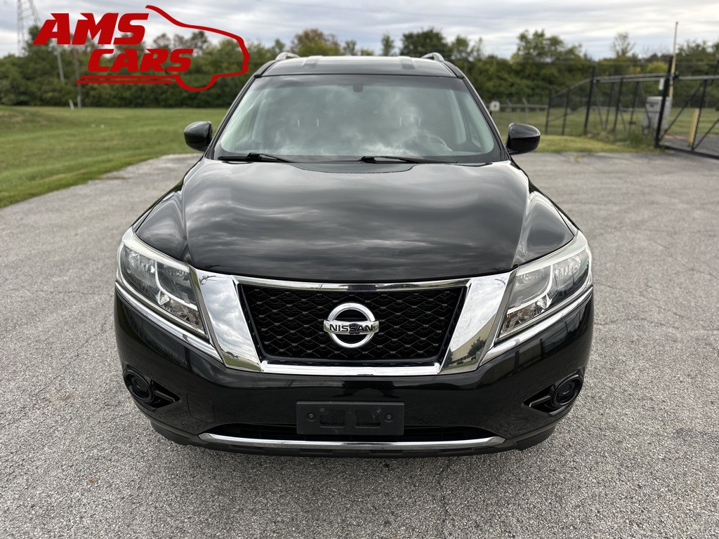 2015 Nissan Pathfinder Image 2