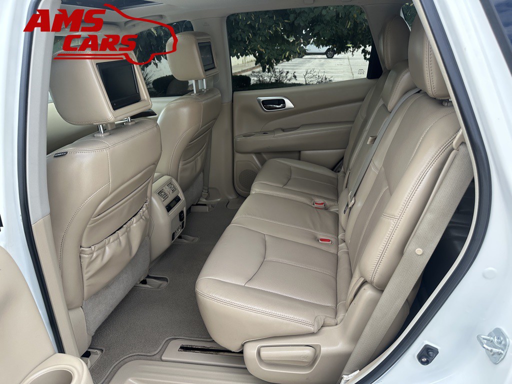 2013 Nissan Pathfinder Image 12