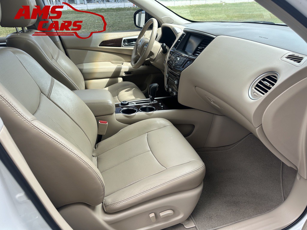 2013 Nissan Pathfinder Image 19