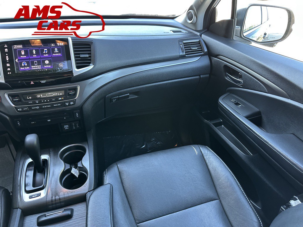 2017 Honda Pilot Image 9