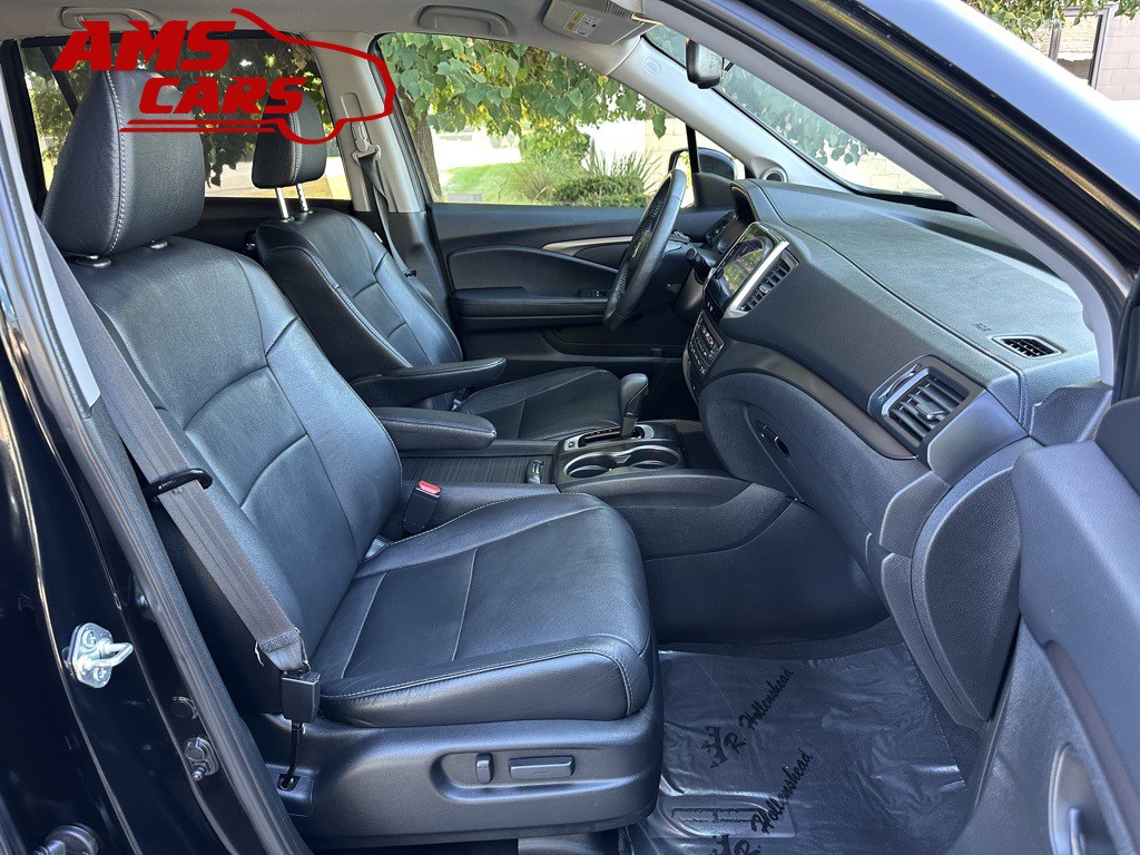2017 Honda Pilot Image 21