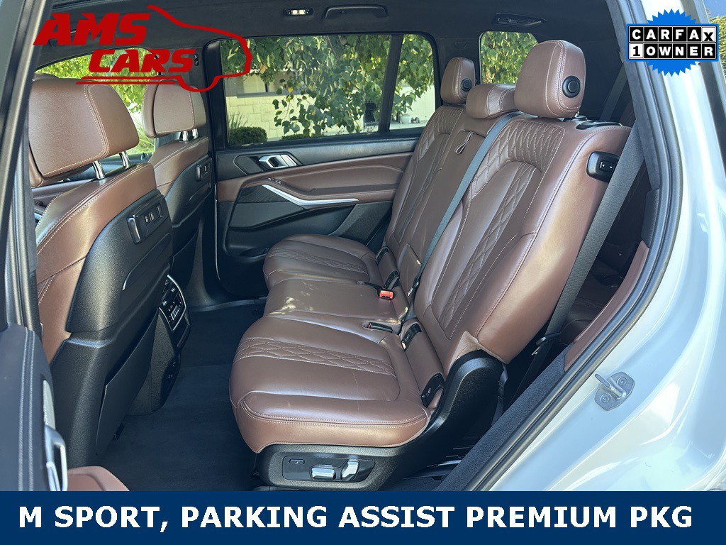 2022 BMW X7 Image 13