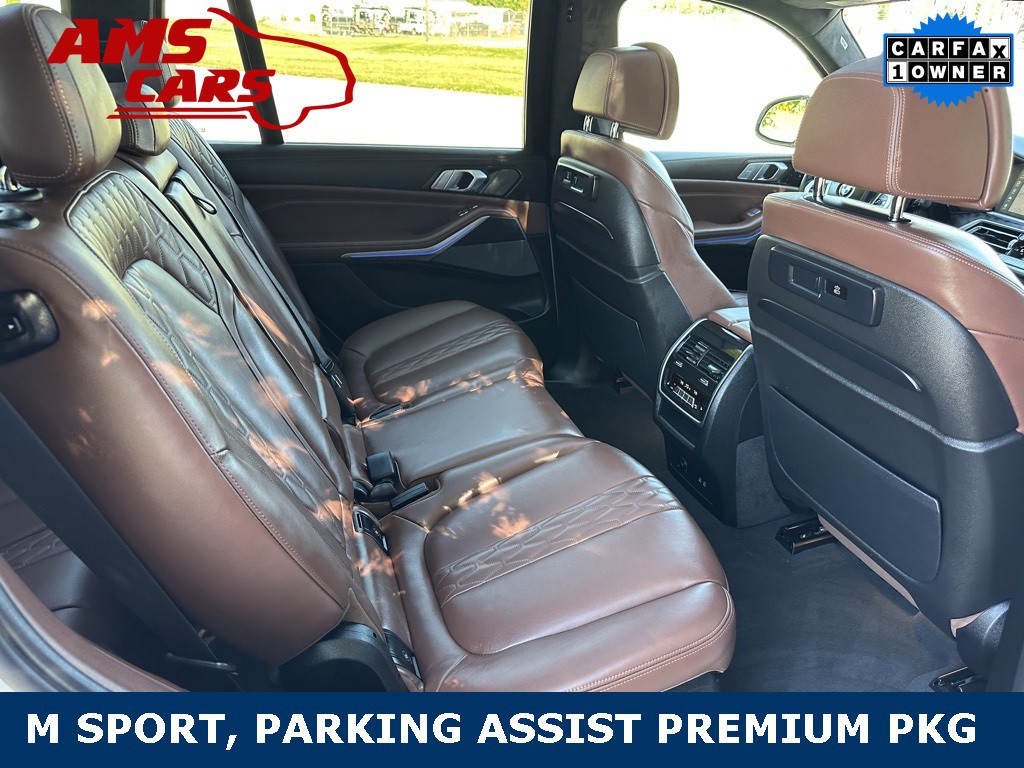 2022 BMW X7 Image 16