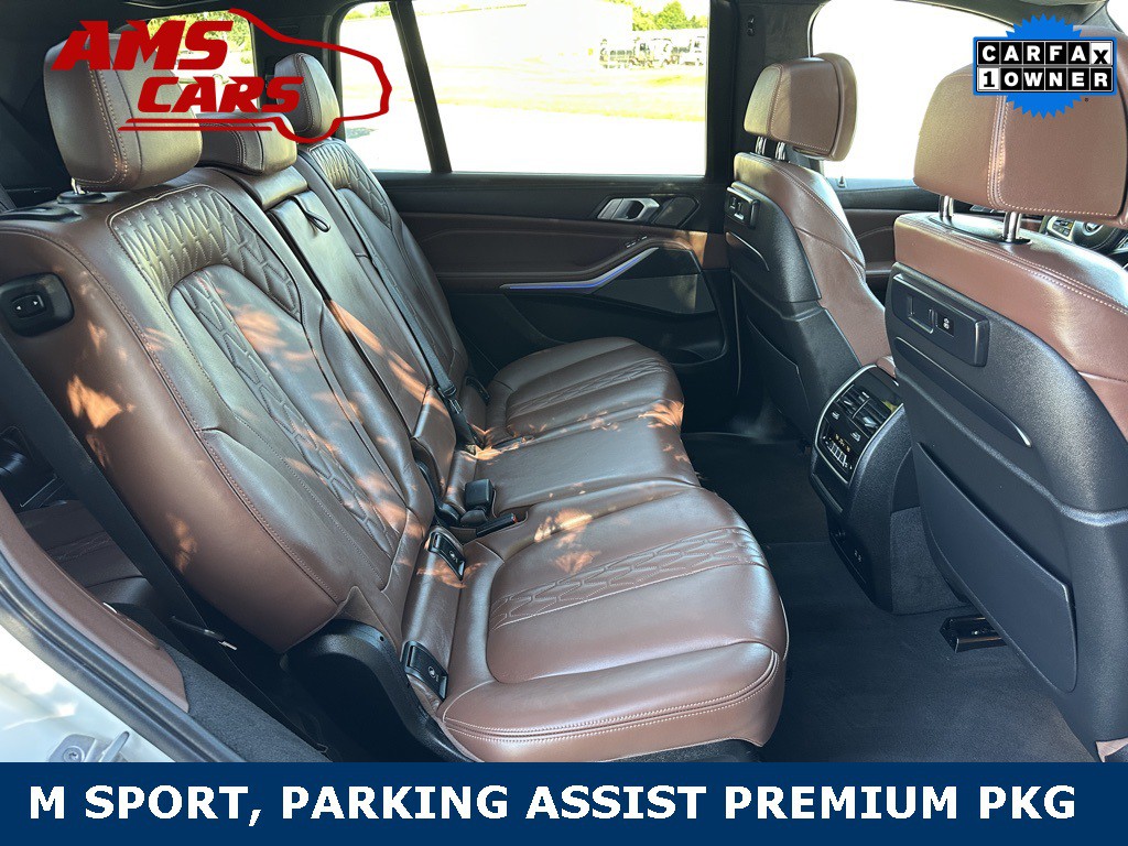 2022 BMW X7 Image 17