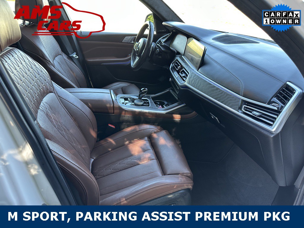 2022 BMW X7 Image 18