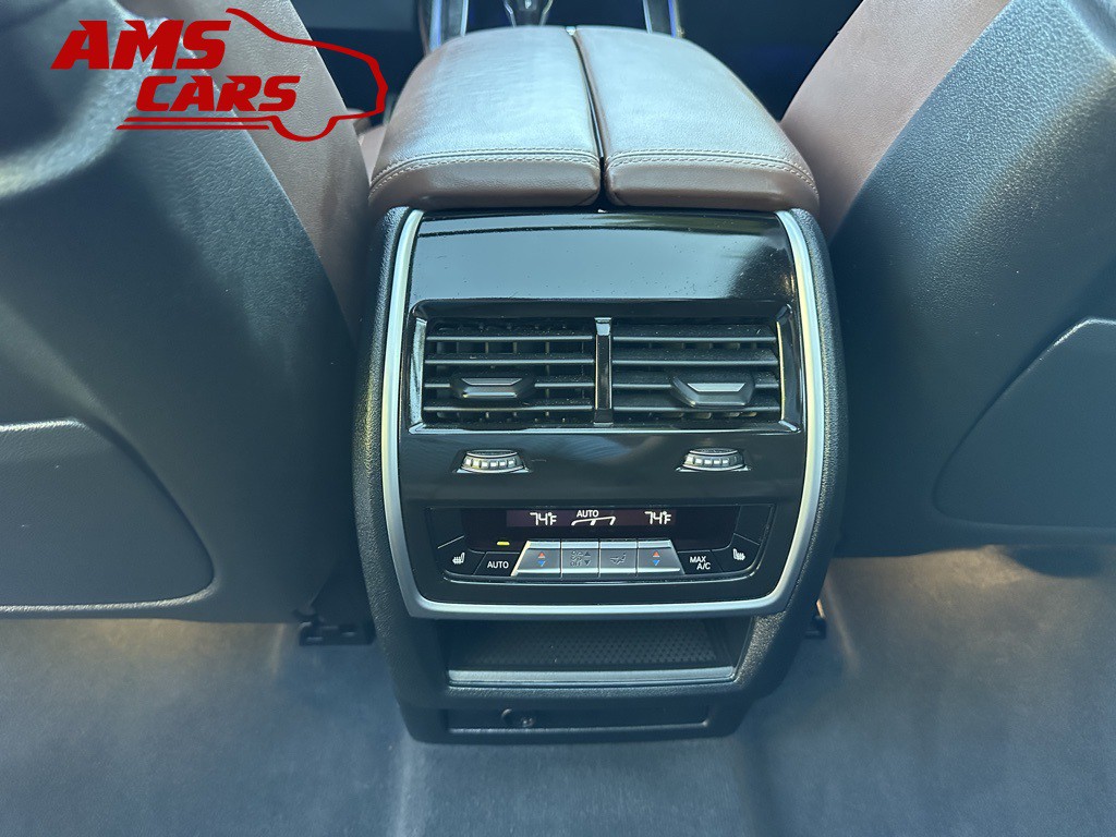 2022 BMW X7 Image 47