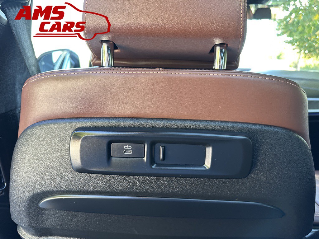 2022 BMW X7 Image 48