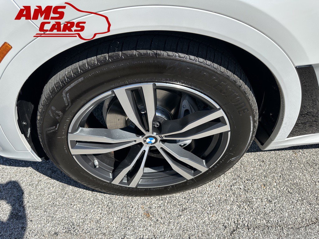2022 BMW X7 Image 57