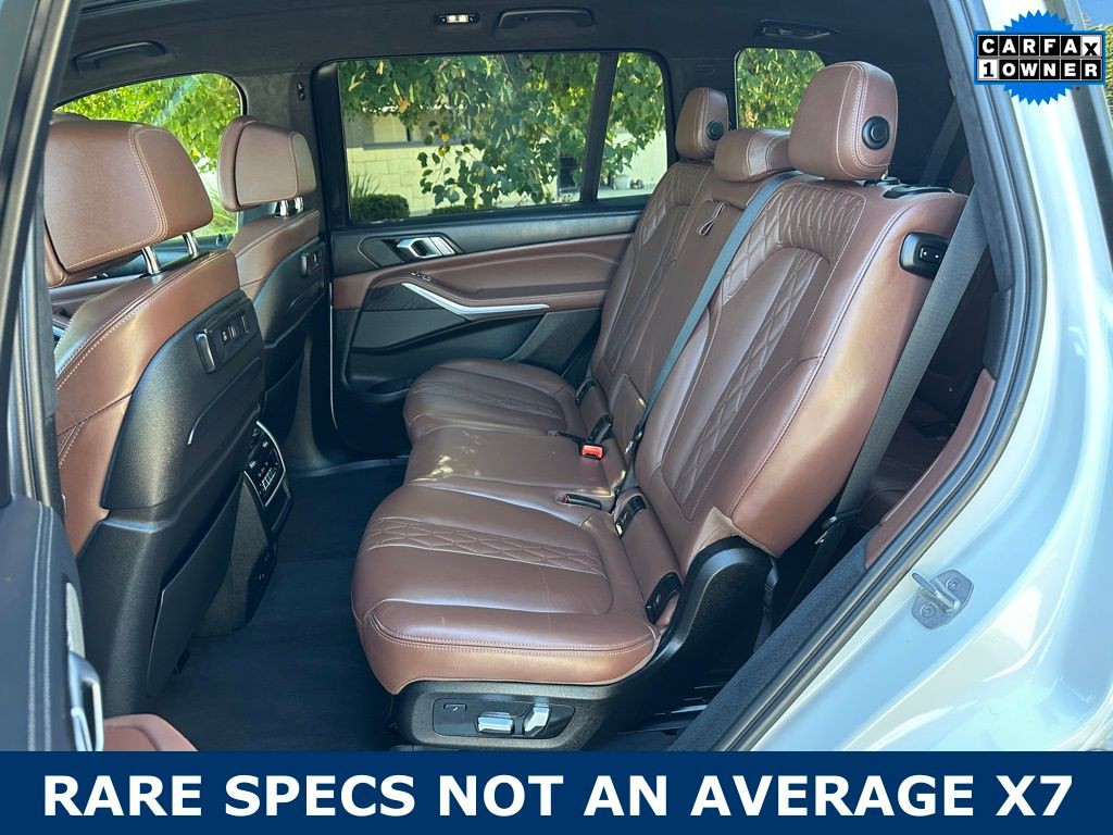 2022 BMW X7 Image 13