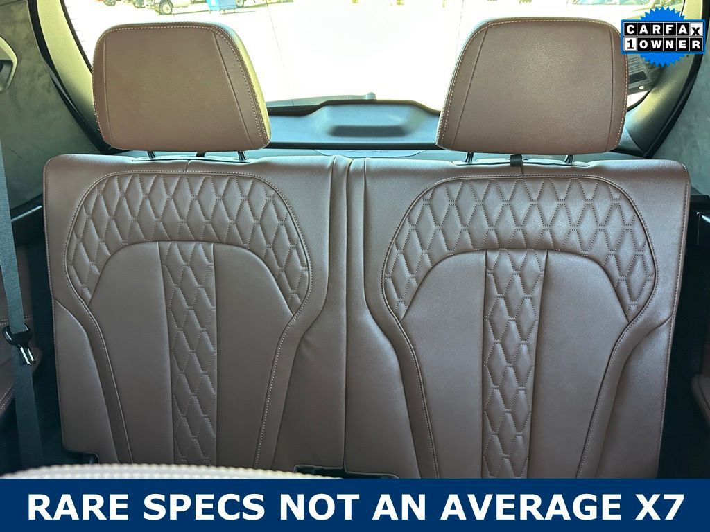 2022 BMW X7 Image 15