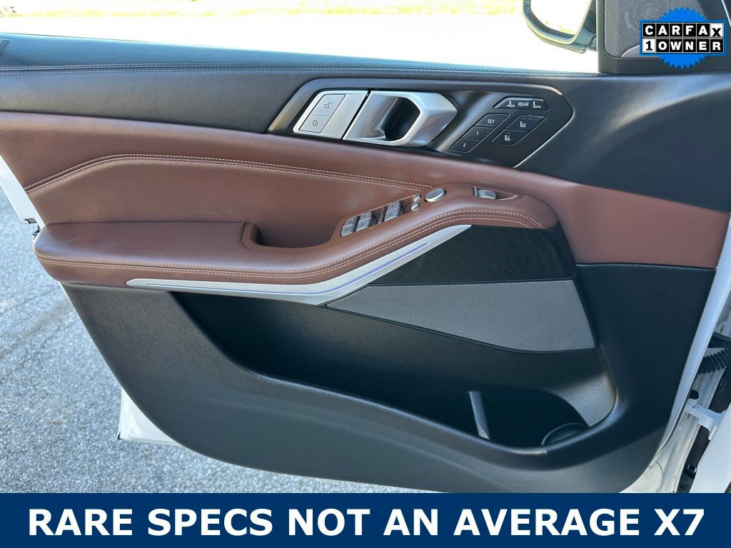 2022 BMW X7 Image 46