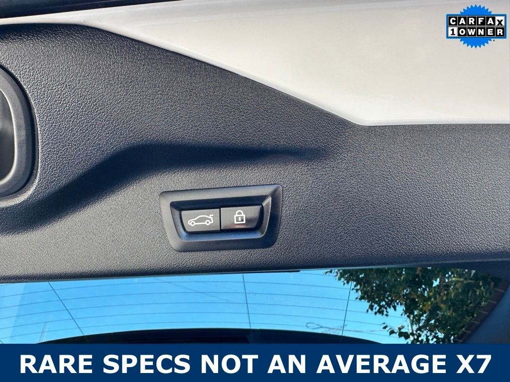 2022 BMW X7 Image 53