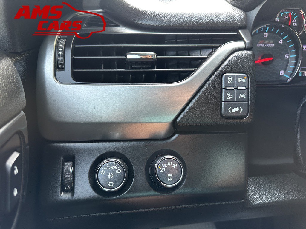 2019 Chevrolet Tahoe Image 32