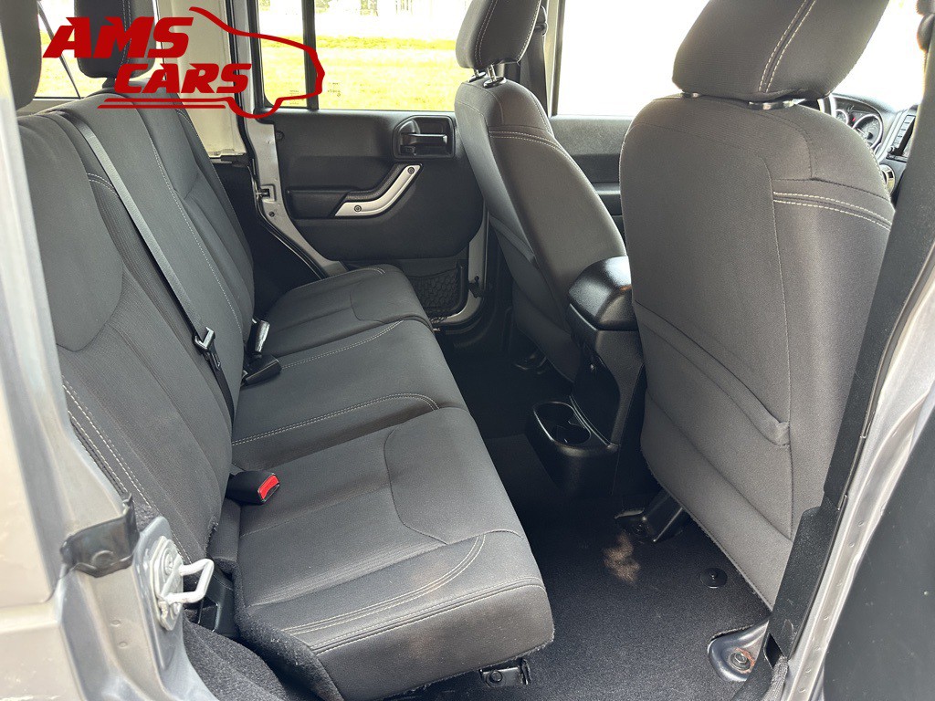 2018 Jeep Wrangler Image 17