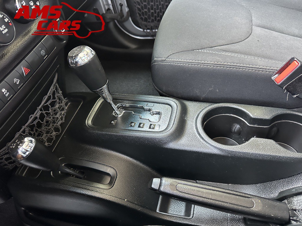2018 Jeep Wrangler Image 30