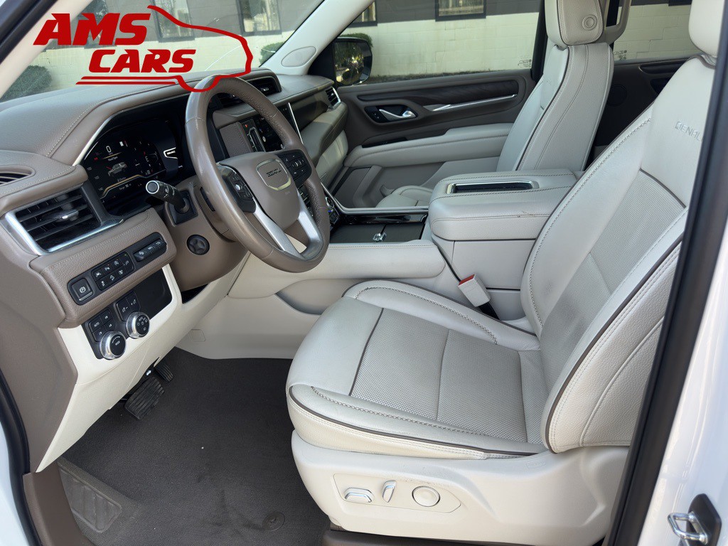 2022 GMC Yukon Image 10