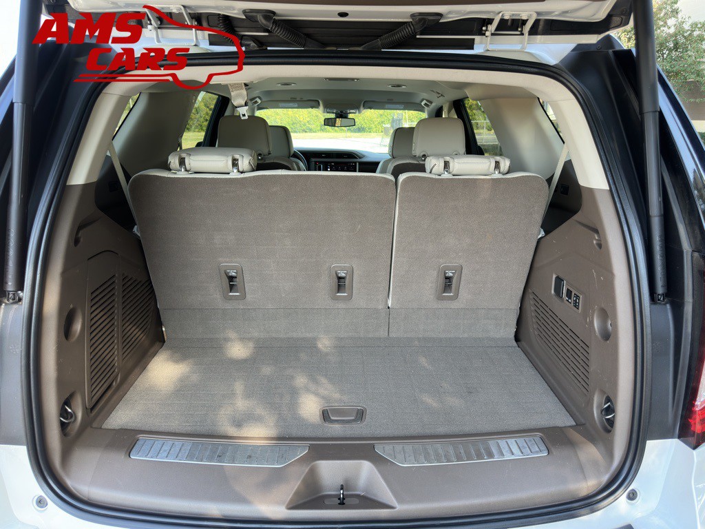 2022 GMC Yukon Image 16