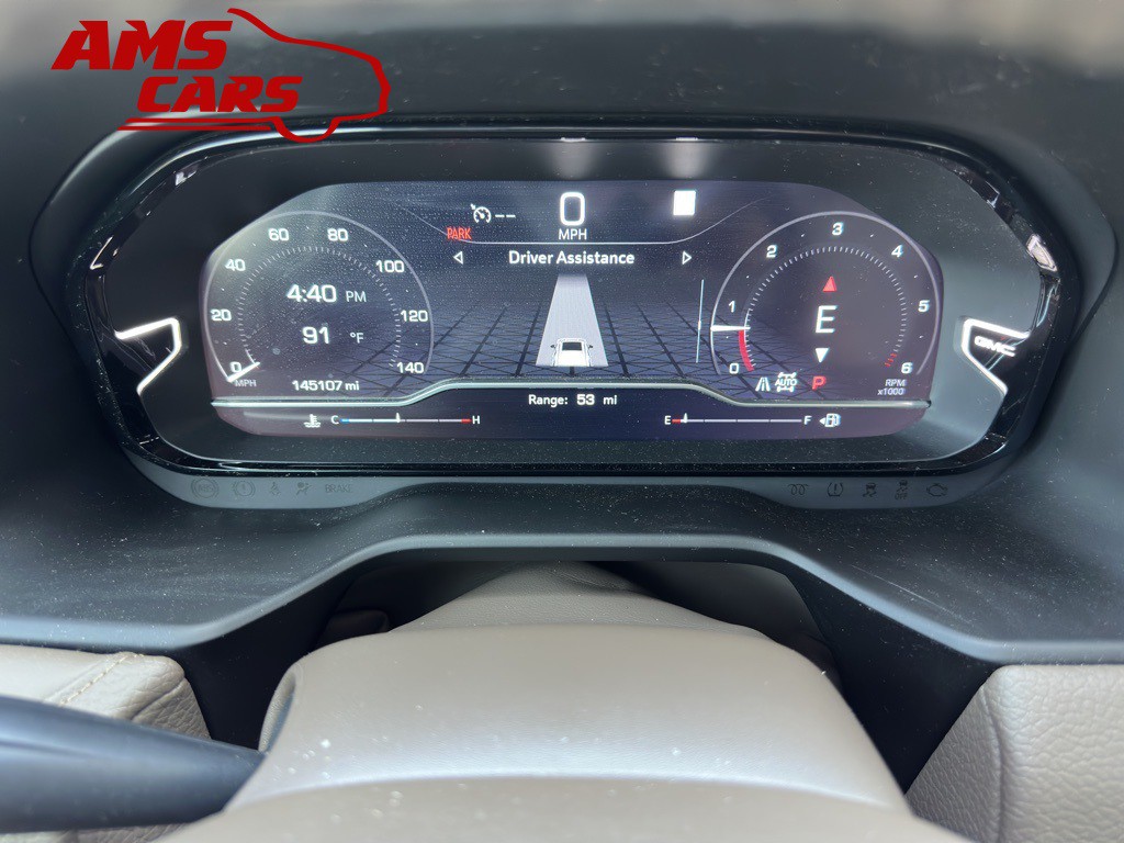 2022 GMC Yukon Image 27