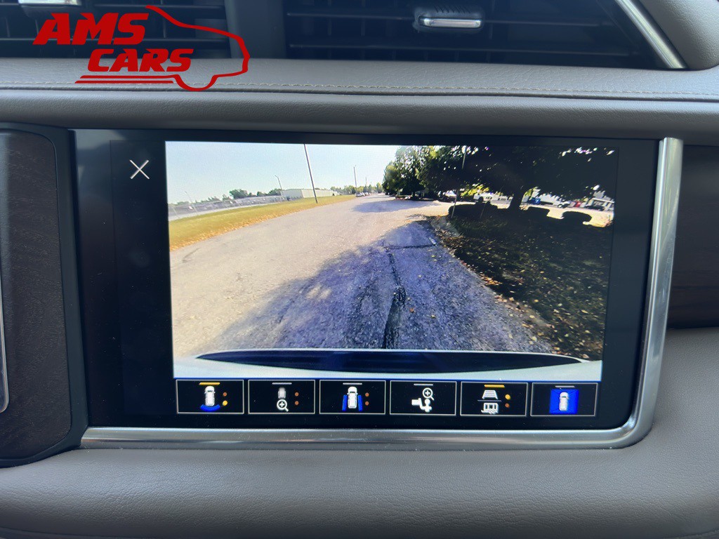 2022 GMC Yukon Image 42