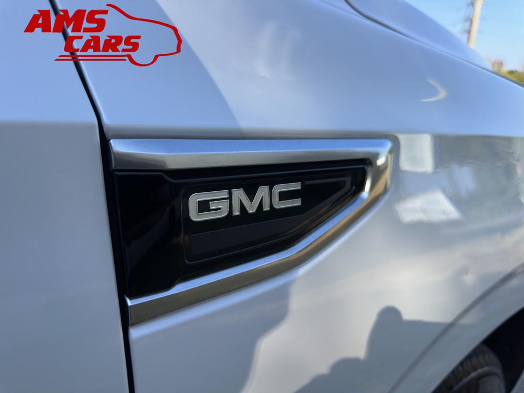 2022 GMC Yukon Image 61