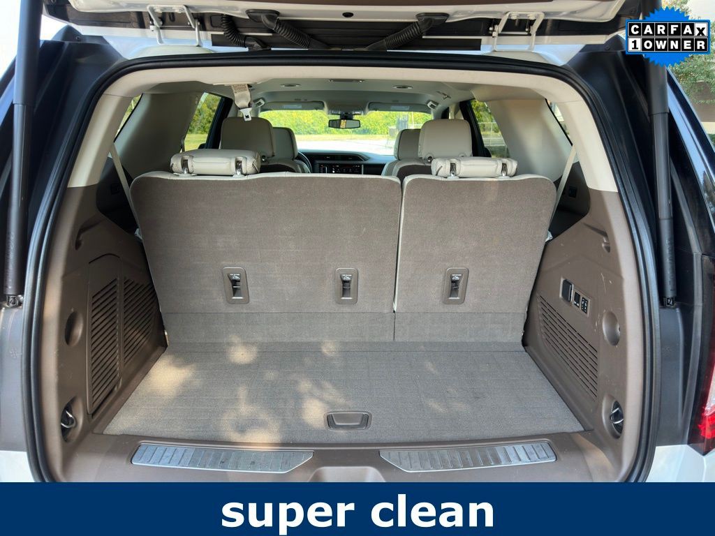 2022 GMC Yukon Image 16