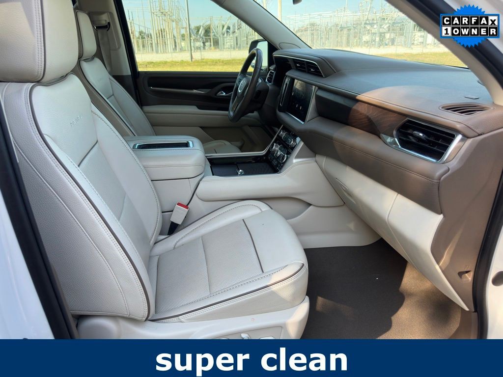 2022 GMC Yukon Image 19