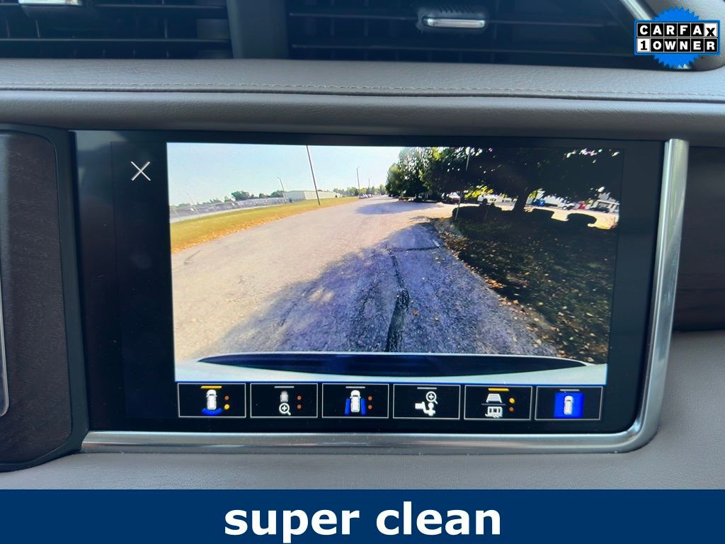 2022 GMC Yukon Image 42