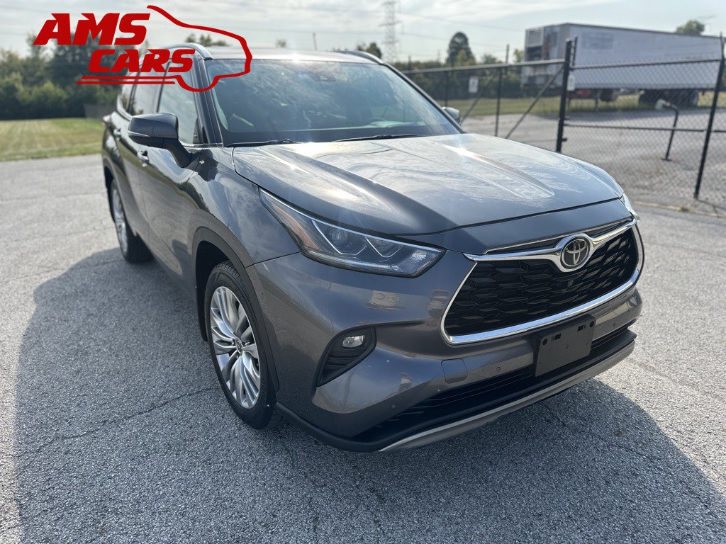 2022 Toyota Highlander Image 3