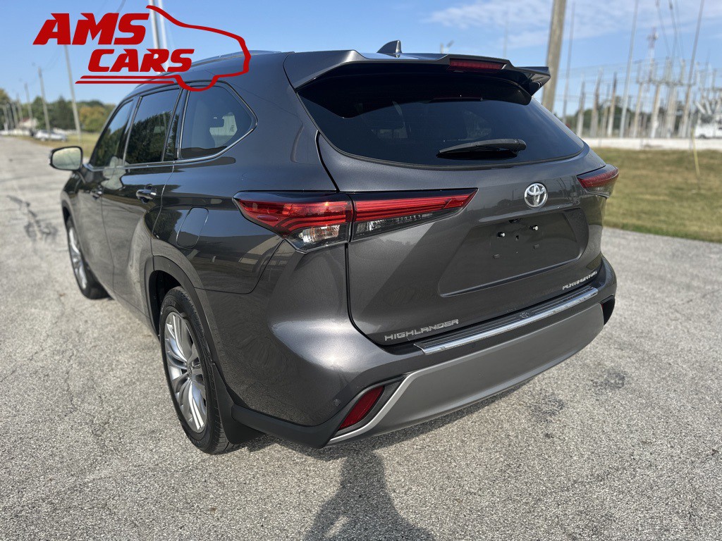 2022 Toyota Highlander Image 6