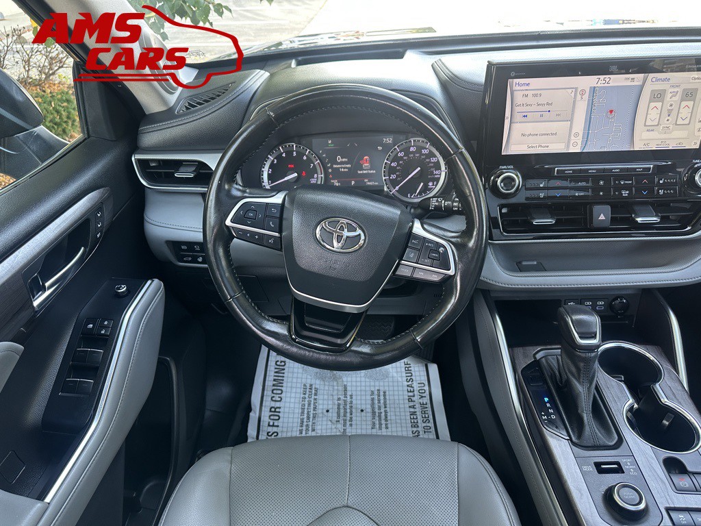 2022 Toyota Highlander Image 7